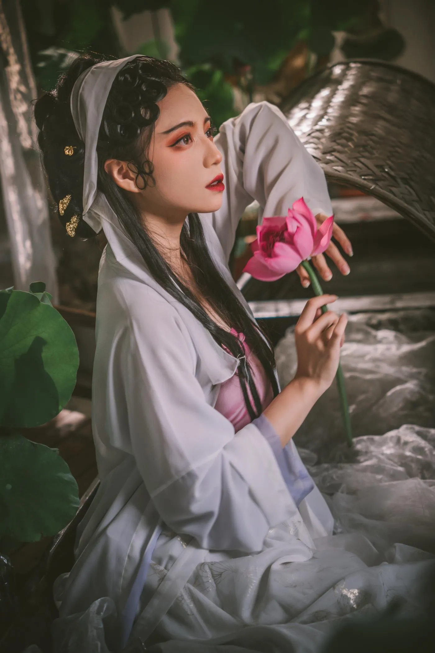 兔子Zzz不吃胡萝卜 – NO.104 贰加六 青蛇白蛇 [31P]插图5